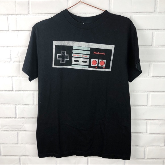 Nintendo Tops - Nintendo Entertainment video game controller tee M